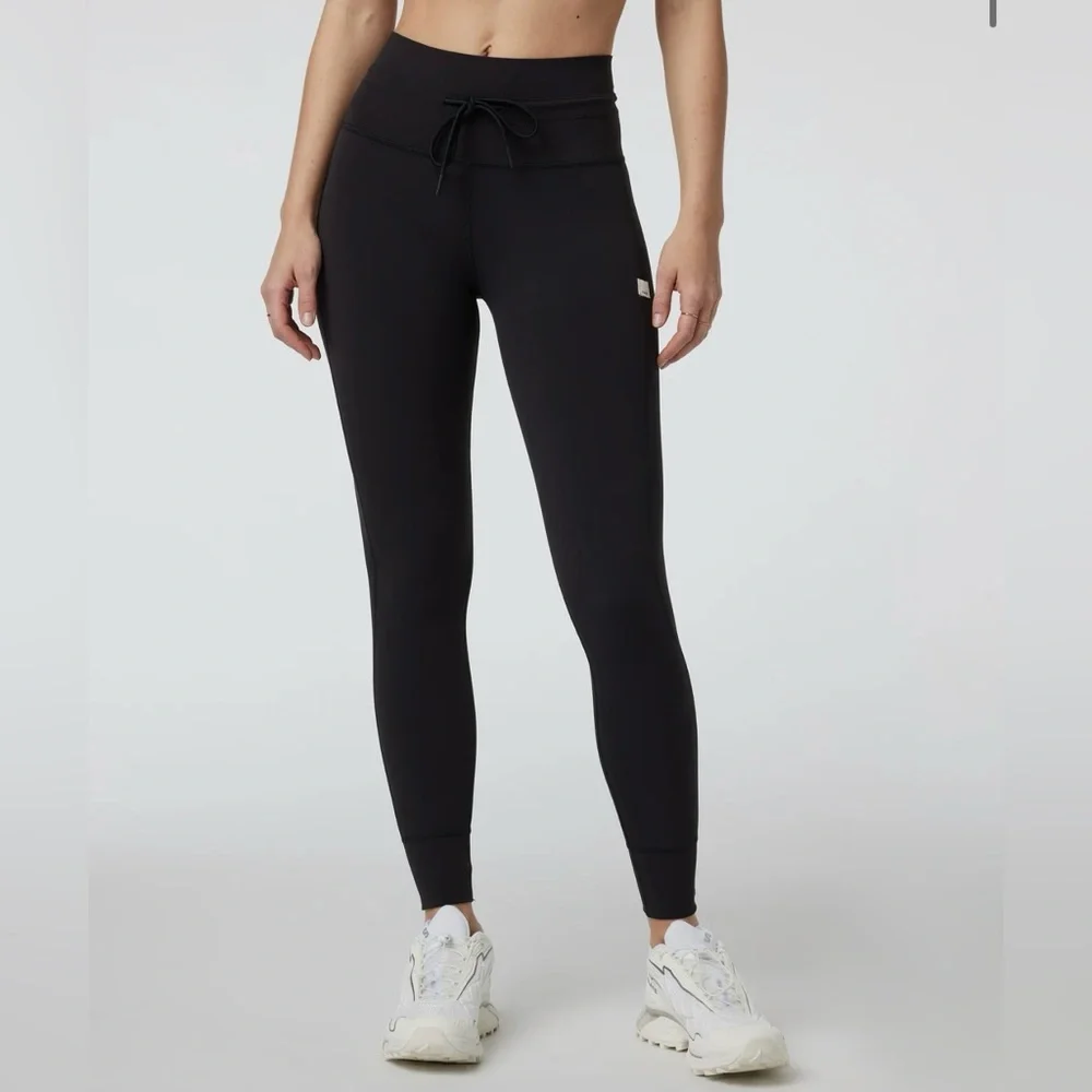 Vuori Daily Legging - Black - Picture 5 of 5